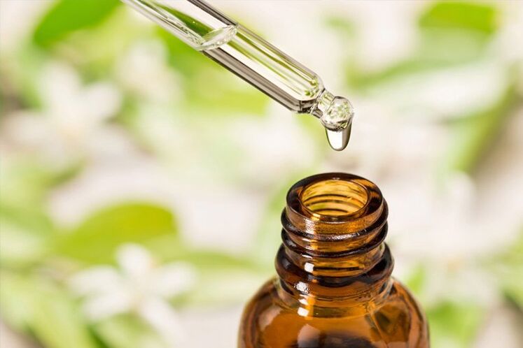 Acidic liquid cure for chemical removal of papillom